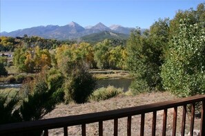 Property grounds - Spanish Ranch on the Arkansas River- enjoy the rushing river from the Hot tub! (Howard)