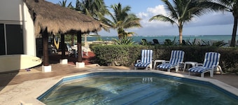 Casa Playa Azul - Romantisk privat strand Villa-Tankah-Cook, Wifi, pool, SUP,