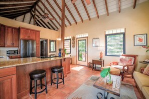 Fridge, microwave, oven, stovetop - GUESTS LOVE!! HUGE VIEW, 1-3 BR, pool, decks, gardens, styled comfort, privacy, (Coral Bay)