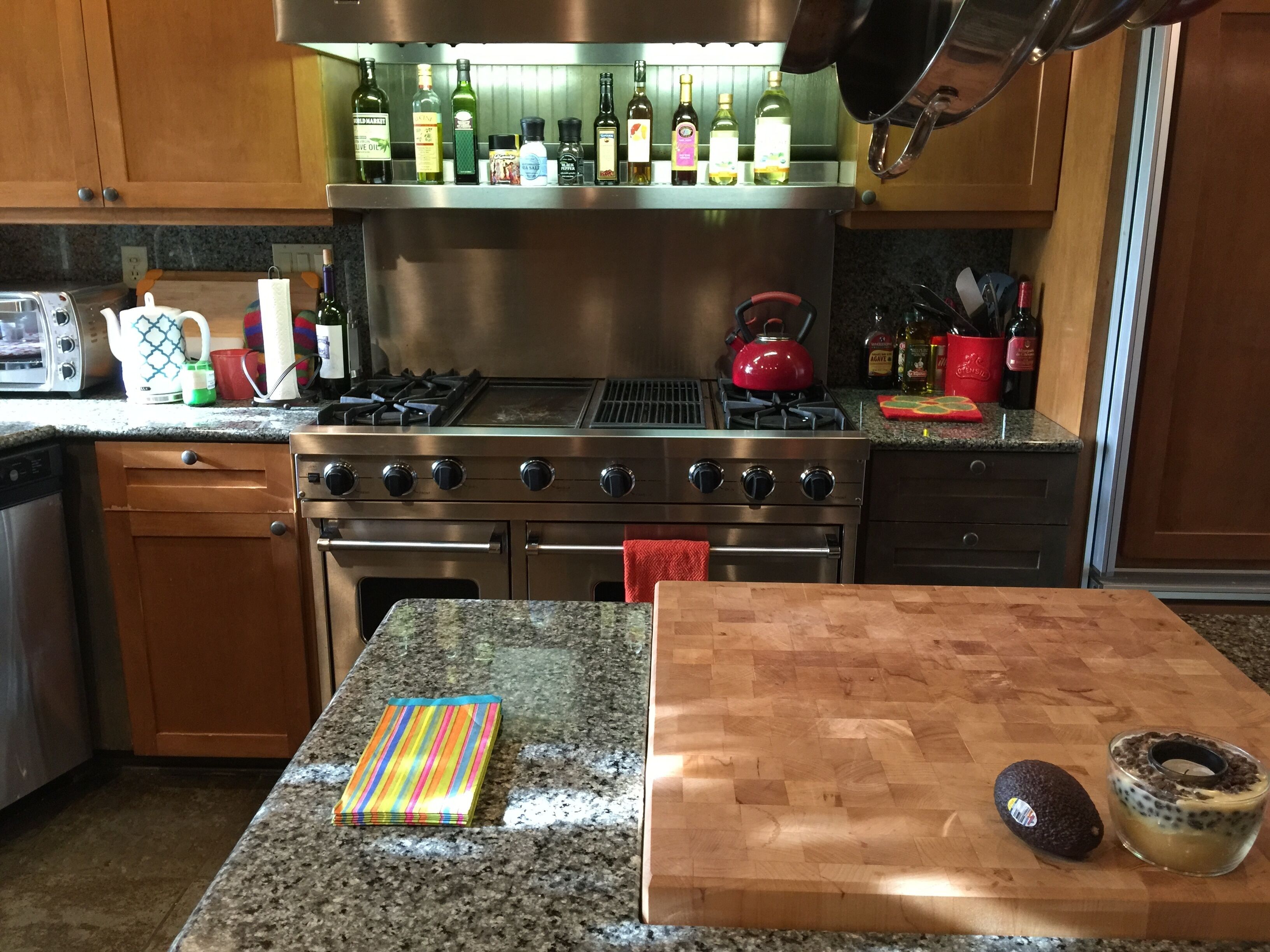 Oasis in the Heart of Wine Country Yet 20 Minutes from Portland