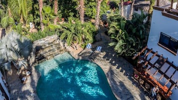 AuĂenpool, beheizter Pool