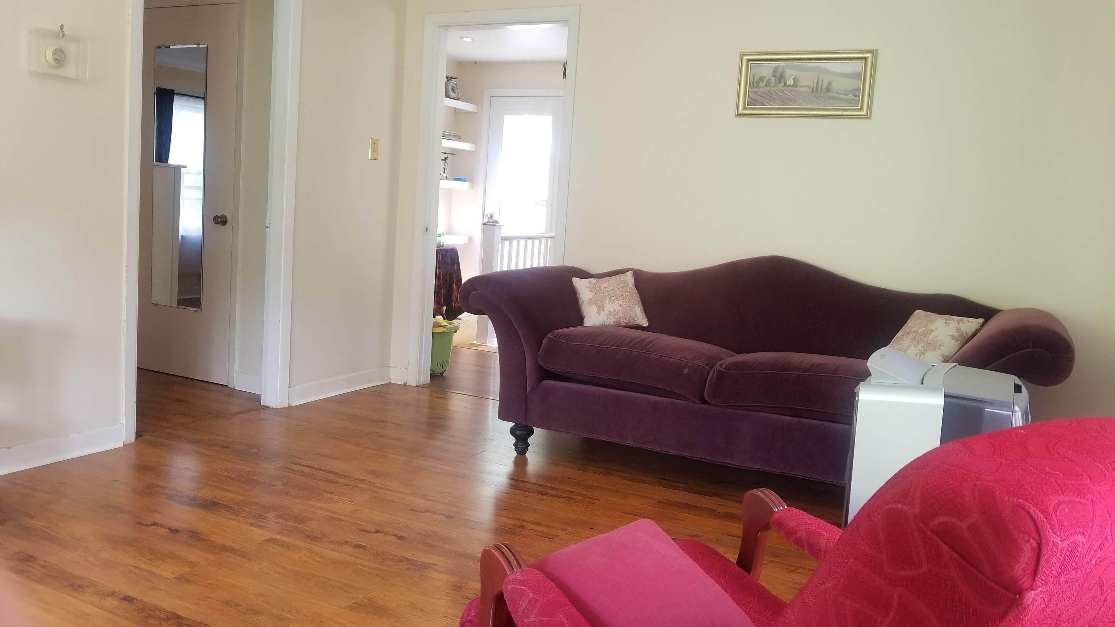 Light filled, beautiful Coach house, downtown Wolfville,  Nova Scotia