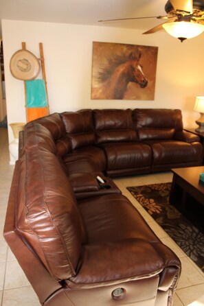 TV, fireplace, DVD player, books - Beautiful Desert Escape w/private pool just north of Scottsdale. Special rates!  (Cave Creek)