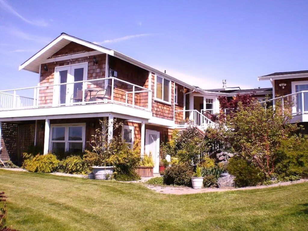 Boat House at Sunlight SeaScape Gentle Retreat Whidbey Island for 2