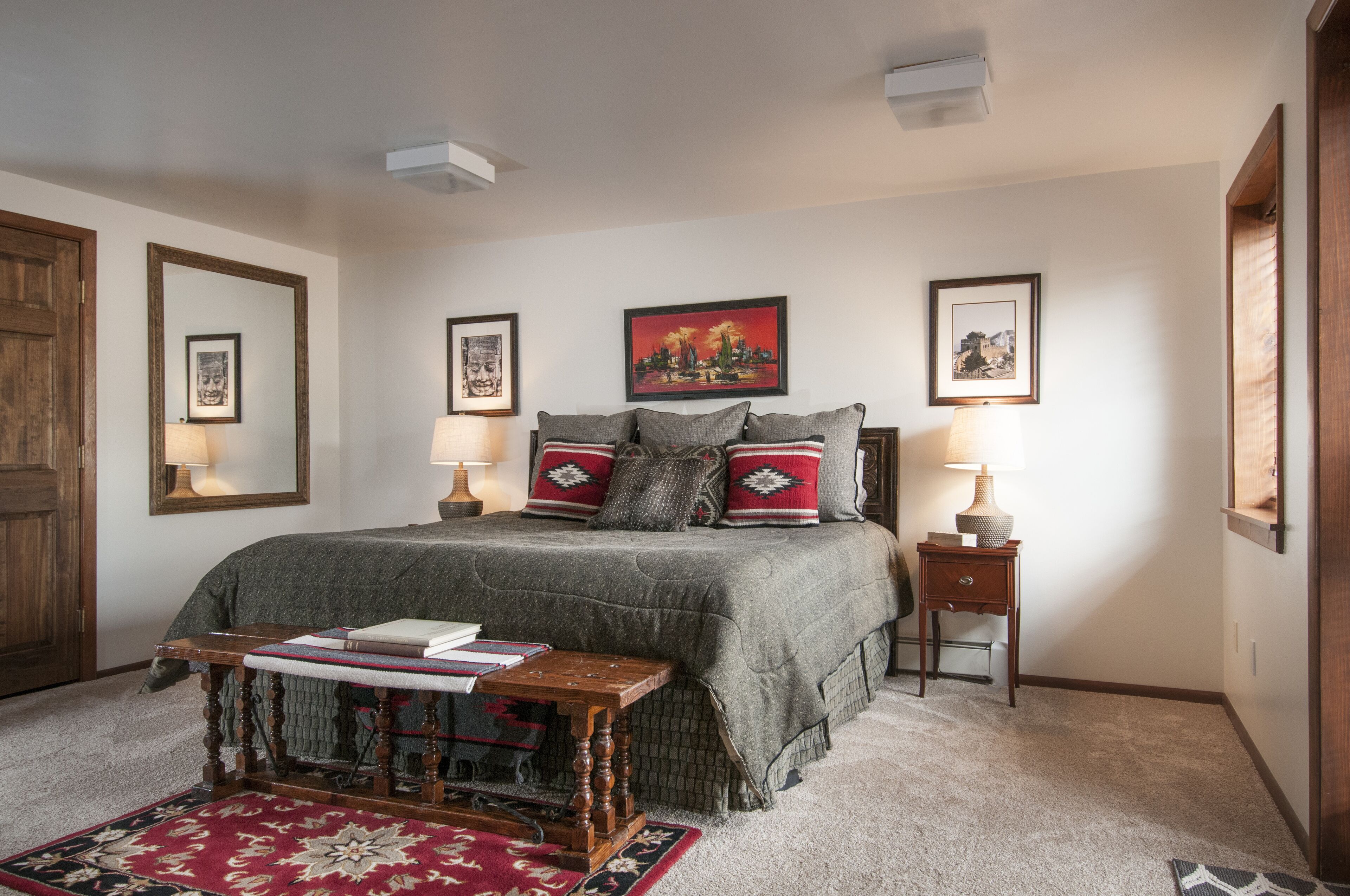 Hillside Hacienda - Relax in the Sangre de Christo Foothills - NOW WITH A/C!