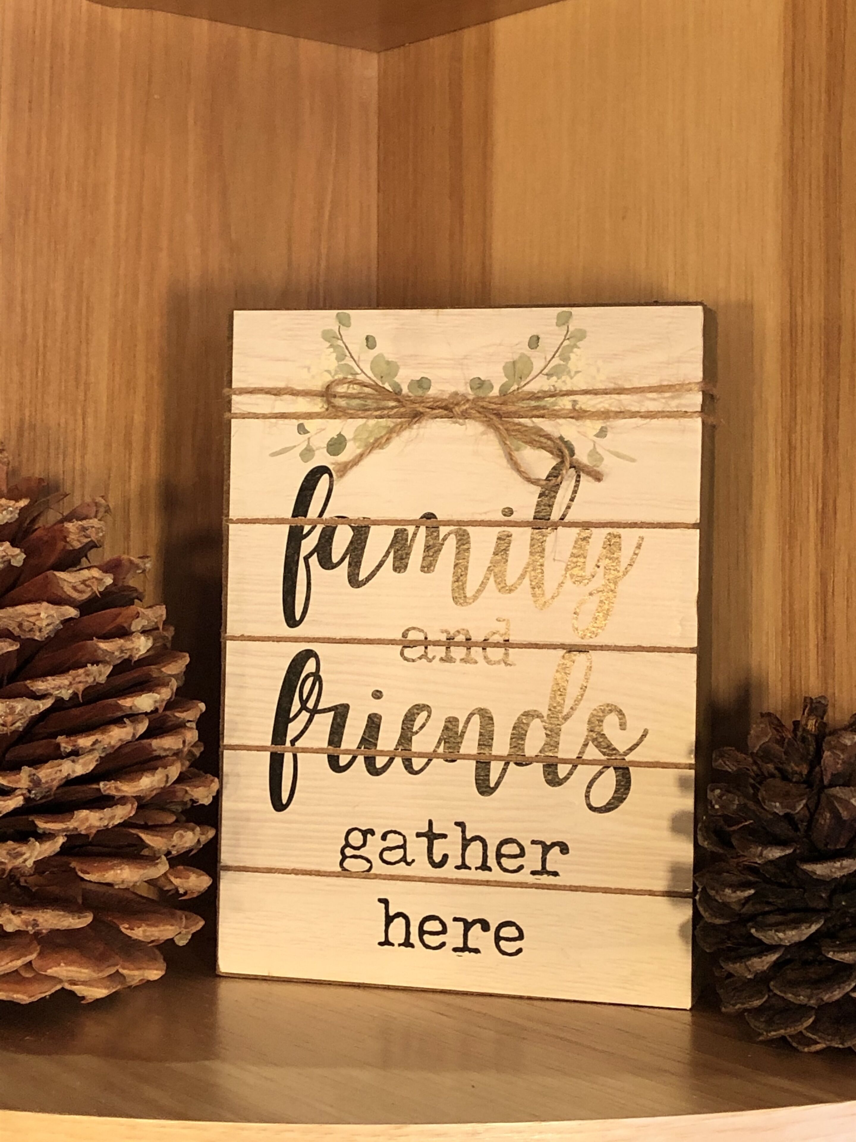  Tahoe Chalet with Hot Tub, Quiet Setting and Newly Remodeled Kitchen and Bath