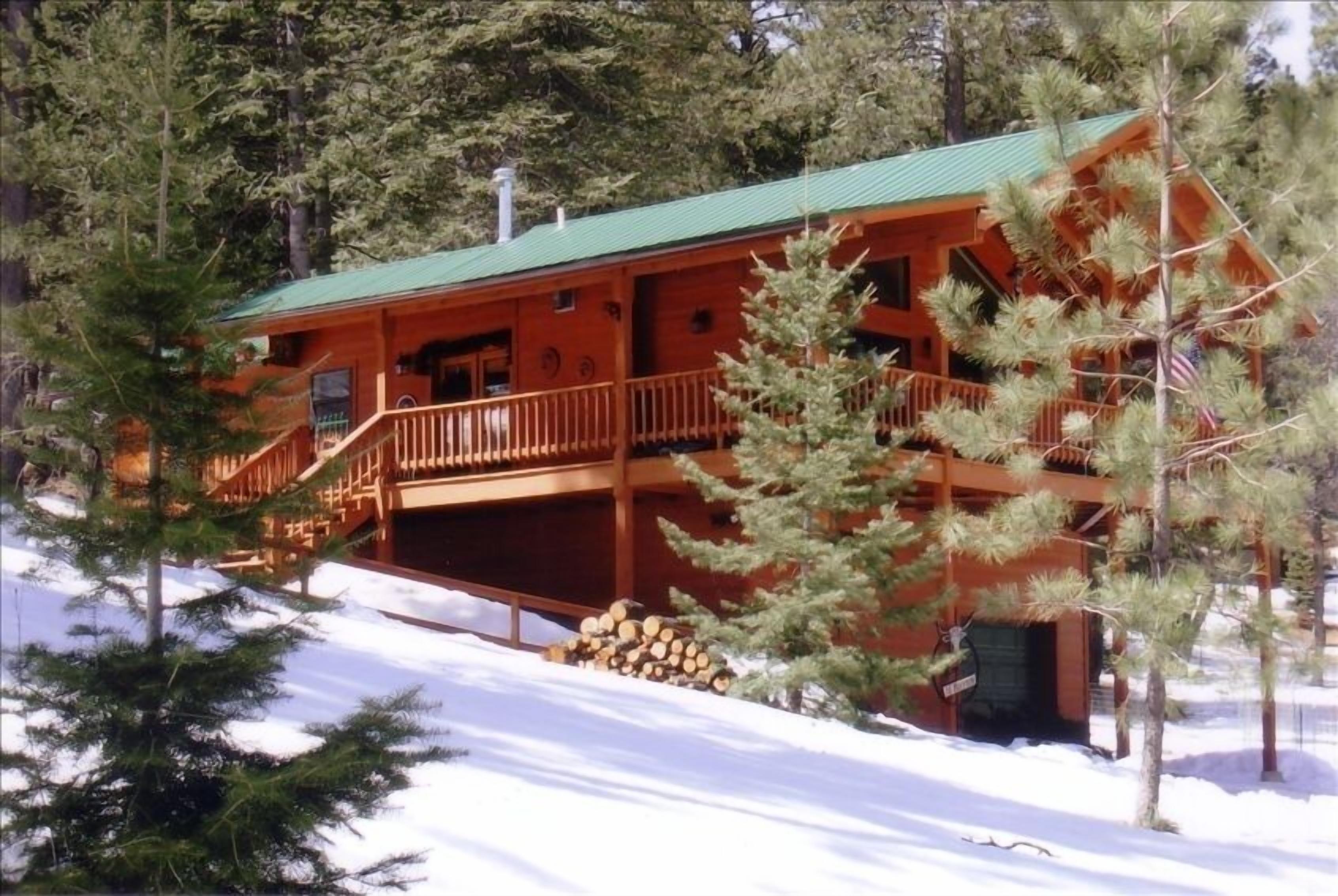 ELK HOLLOW, MOUNTAIN VIEWS, NEAR NAT'L FOREST, DUCK & FISH POND