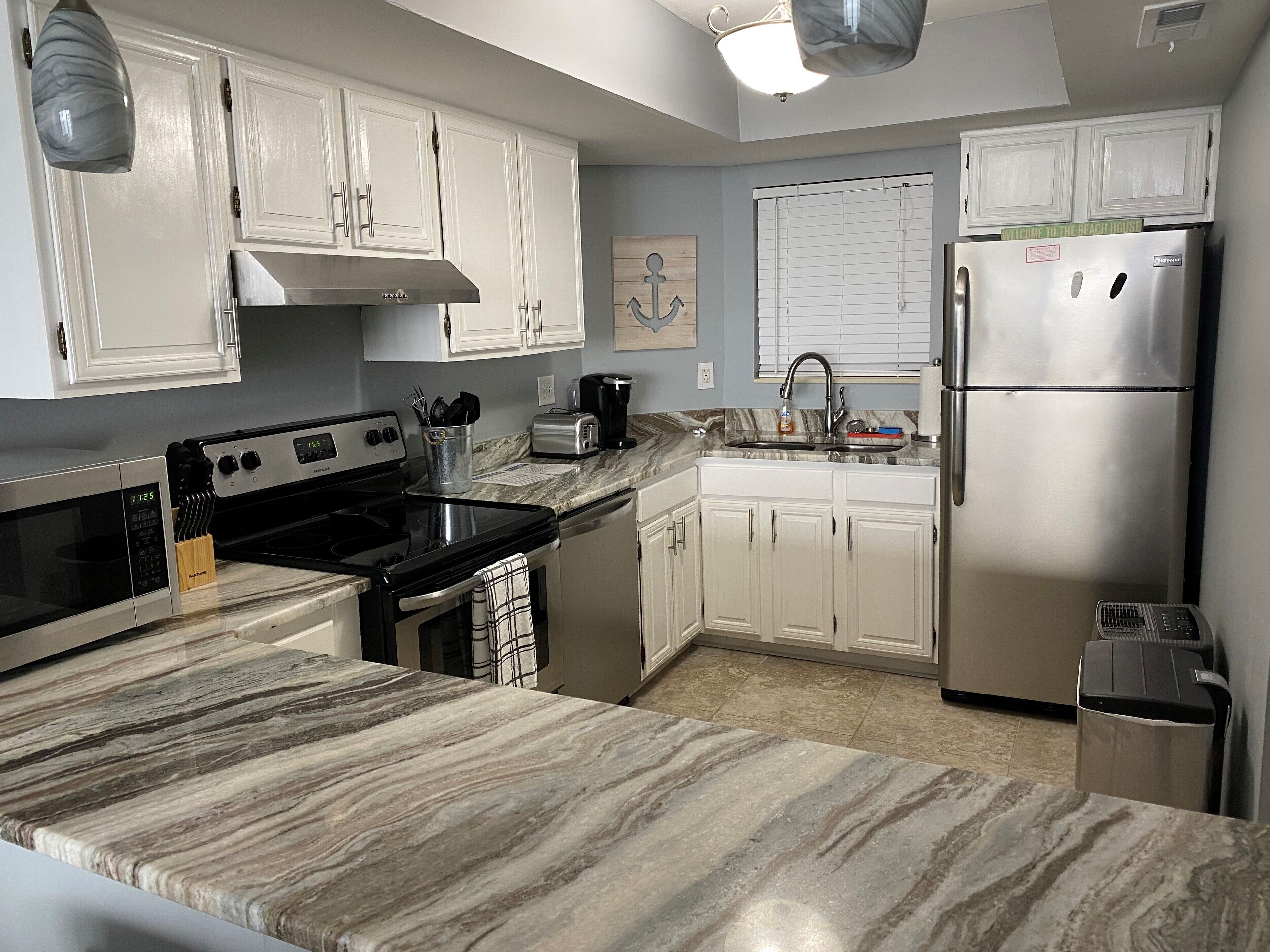 Oceanfront Penthouse Condo Close to all Myrtle Beach Attractions