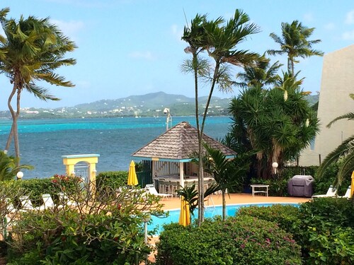 Beachfront Caribbean Paradise at Colony Cove
