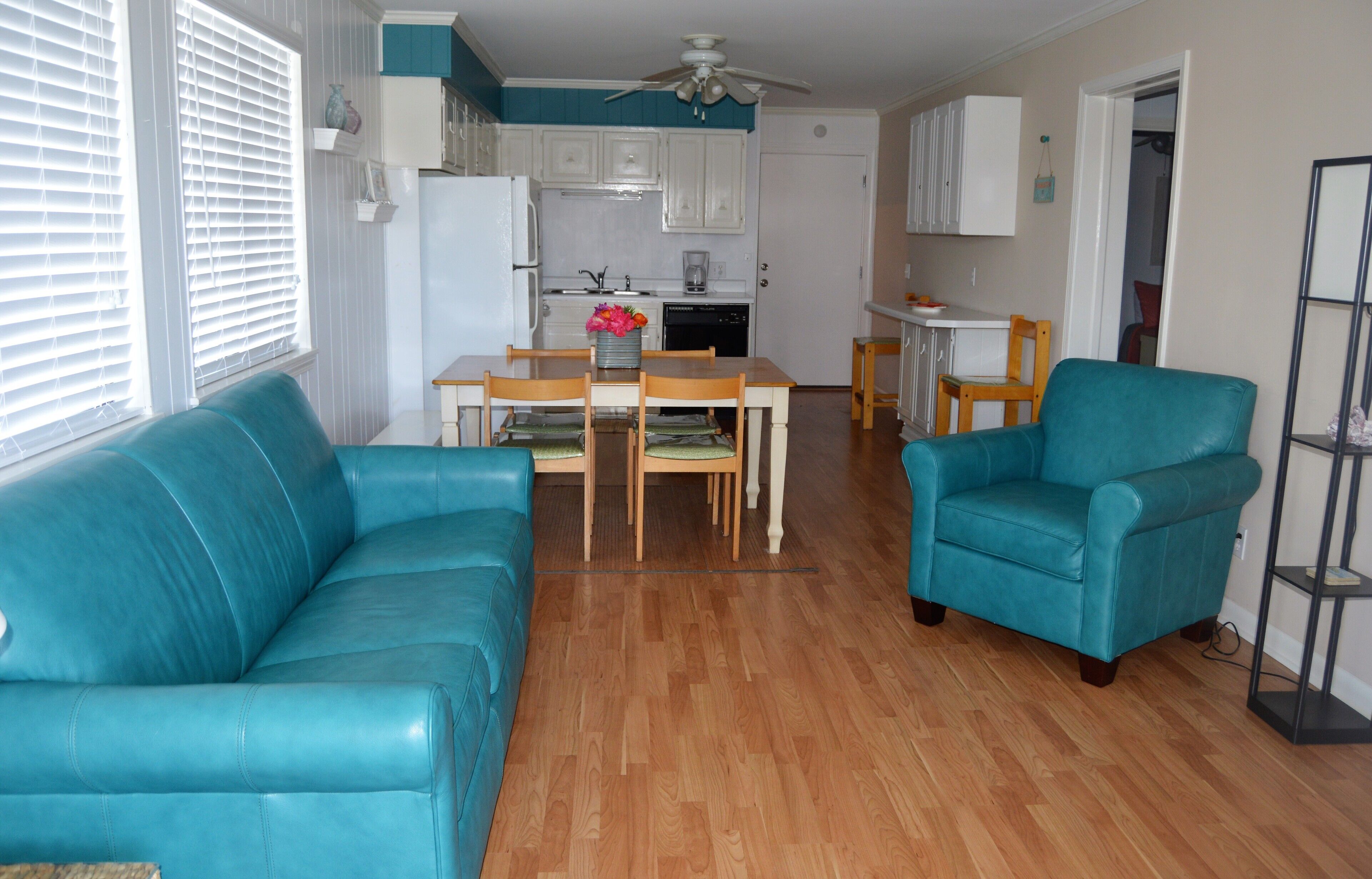 Ocean View, Pool Side, Walk out to the Beach