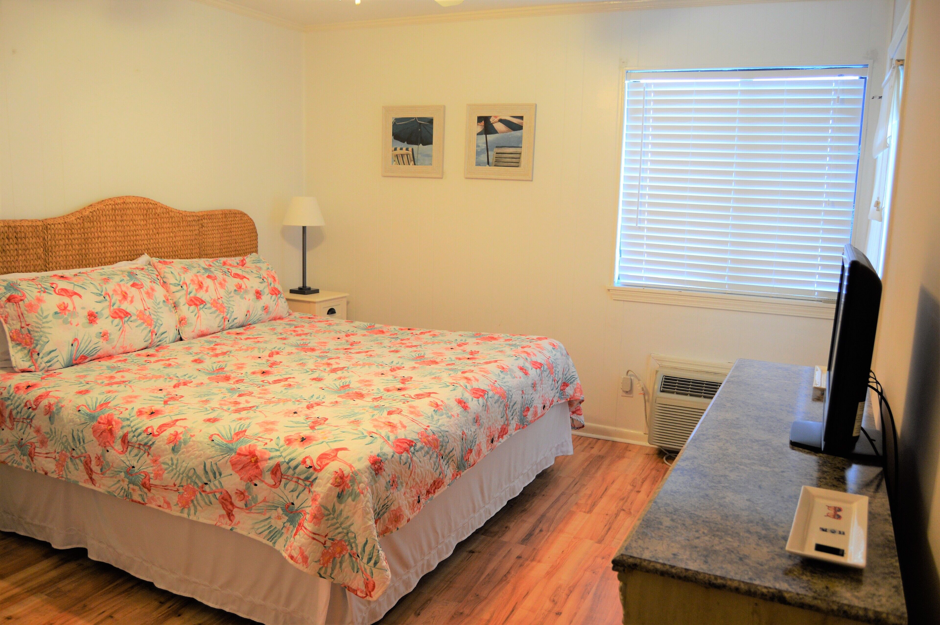 Ocean View, Pool Side, Walk out to the Beach