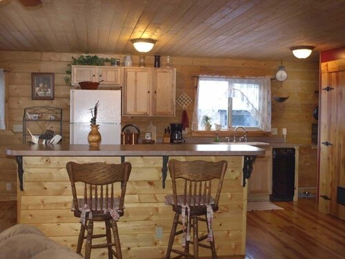 Lola's Place - Your Mountain Home Away from Home  
OHV off street Parking