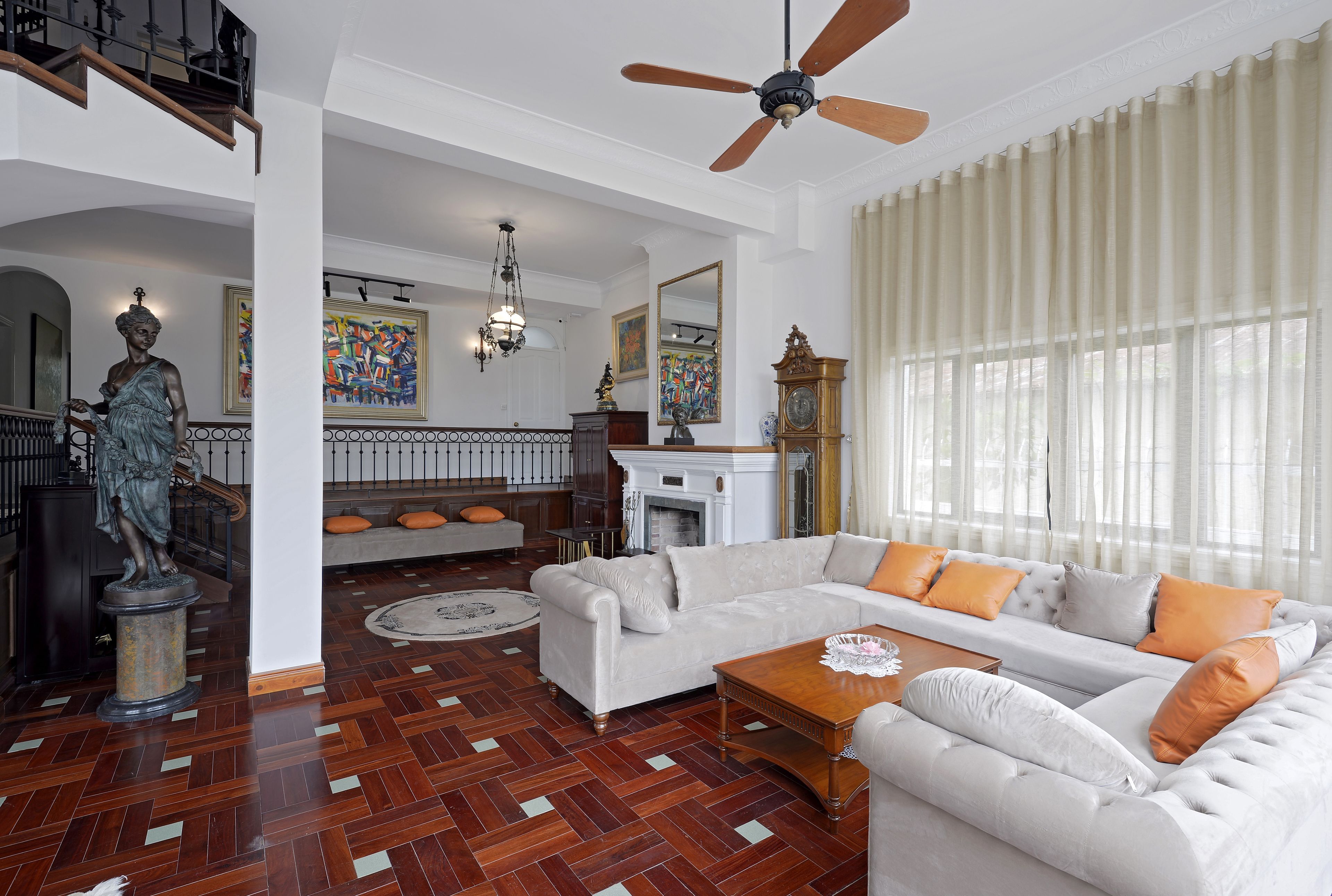 Sittområde i lobbyn