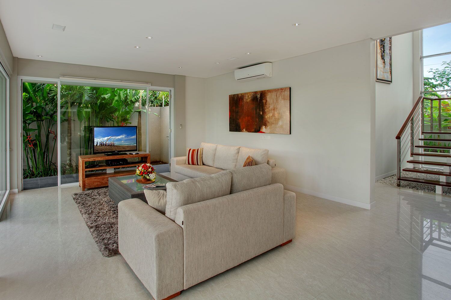 3 Bedroom Pool Villa Canggu, 5 Mins to Beach