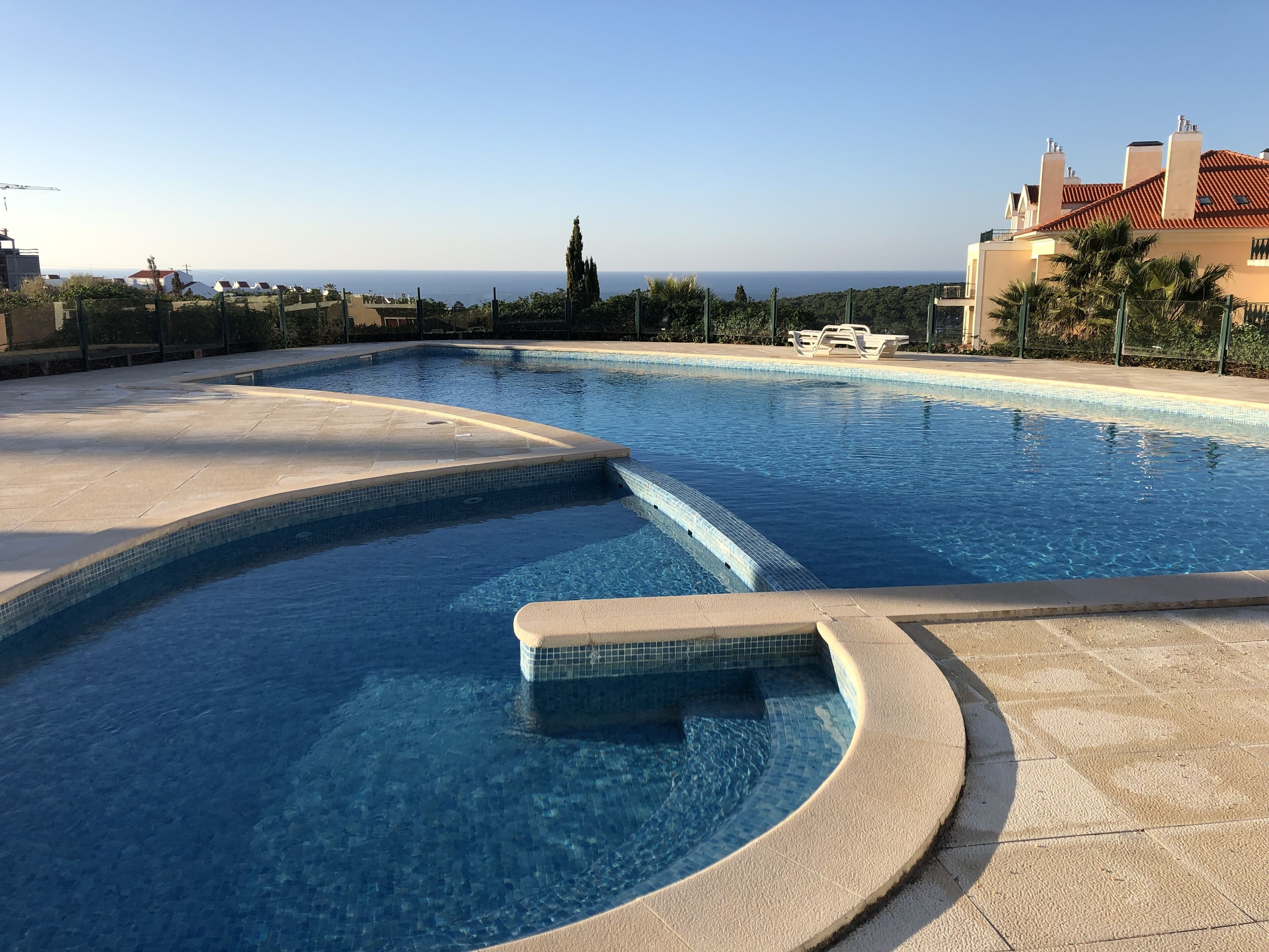 Ericeira Luxury Apartment on a private condo