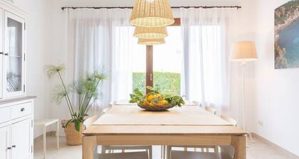 Ferienhaus 'Muro' mit eigenem Pool direkt an der Playas de Muro, Wi-Fi und Klimaanlage