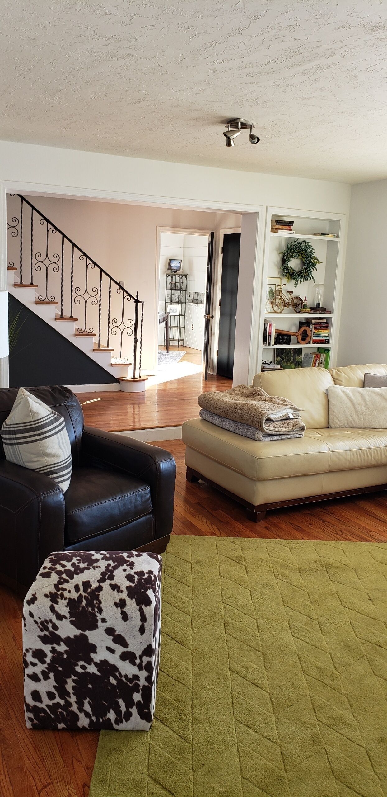 Luxury Home with Stunning Mountain and Golf Course View’s! 