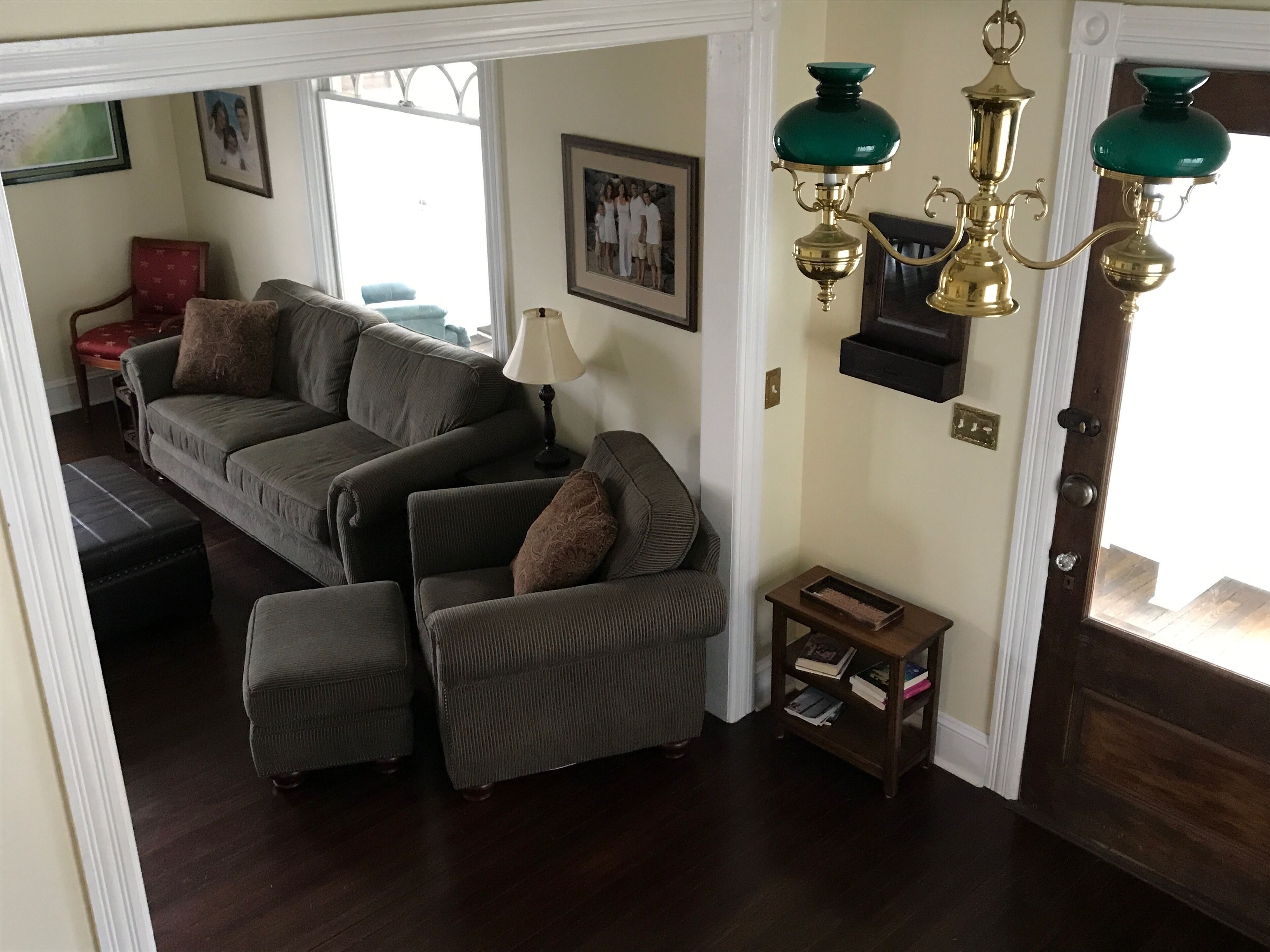 North Belmar Unique Seaside Colonial - Sleeps 8