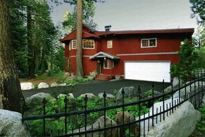 Exterior - Trailside Escape by Hauserman Rentals (Tahoe City)