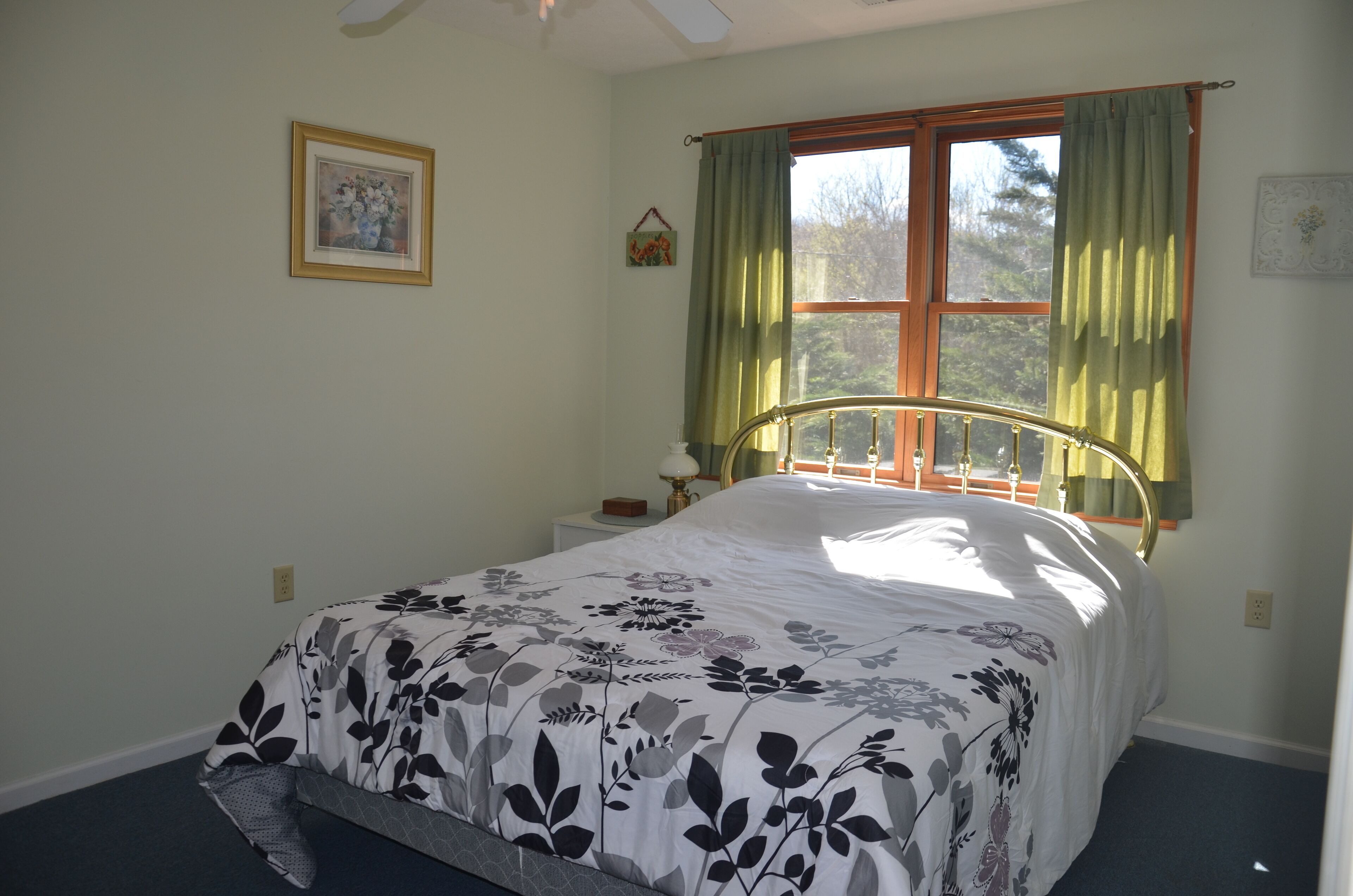 River's Edge Shenandoah Riverfront Cabin