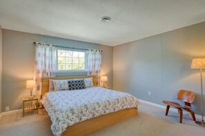 3 habitaciones, tabla de planchar con plancha, wifi y ropa de cama 