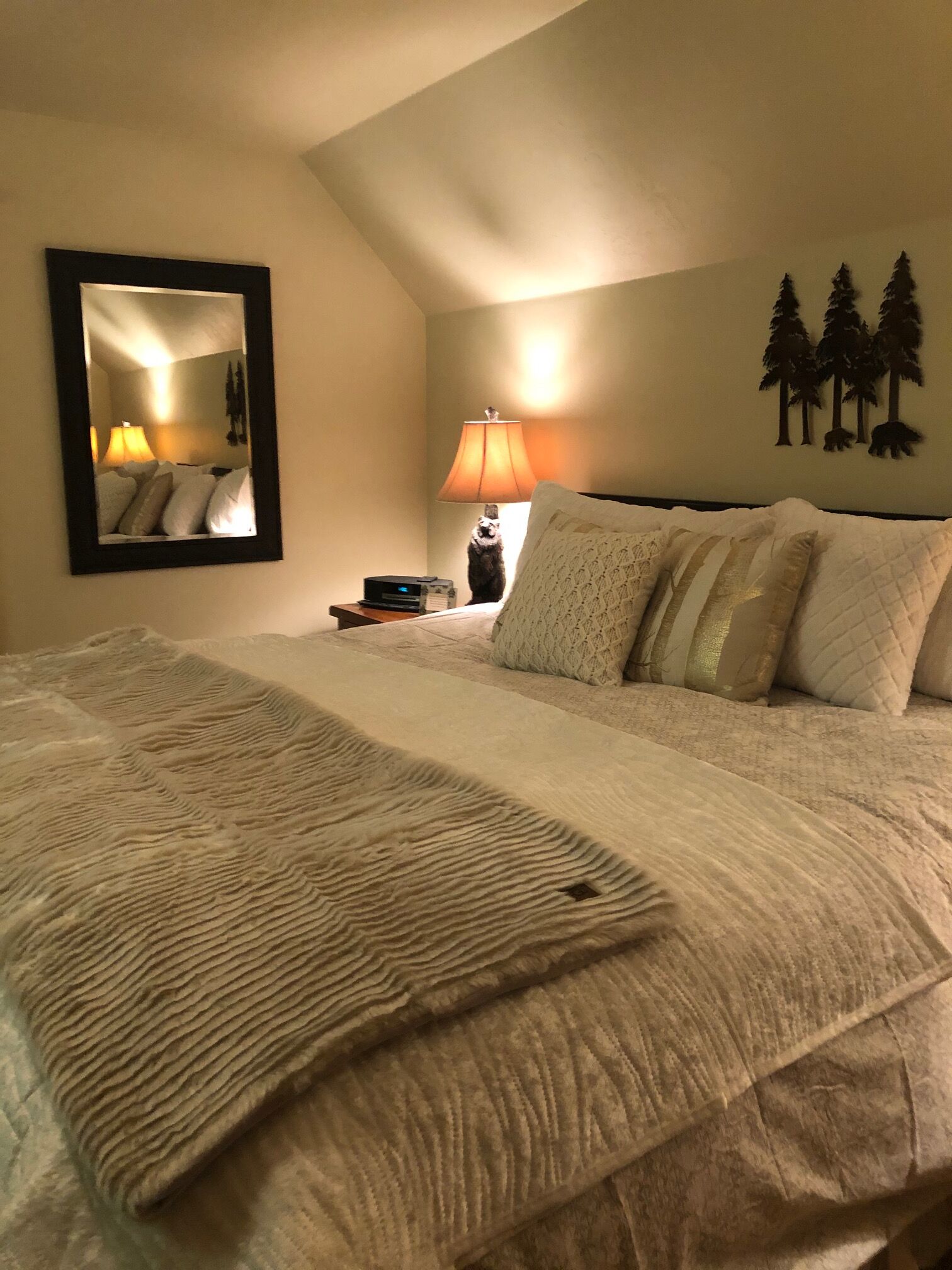 Fall in Colorado is spectacular! Book now! 