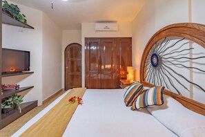 1 bedroom, in-room safe, iron/ironing board, WiFi