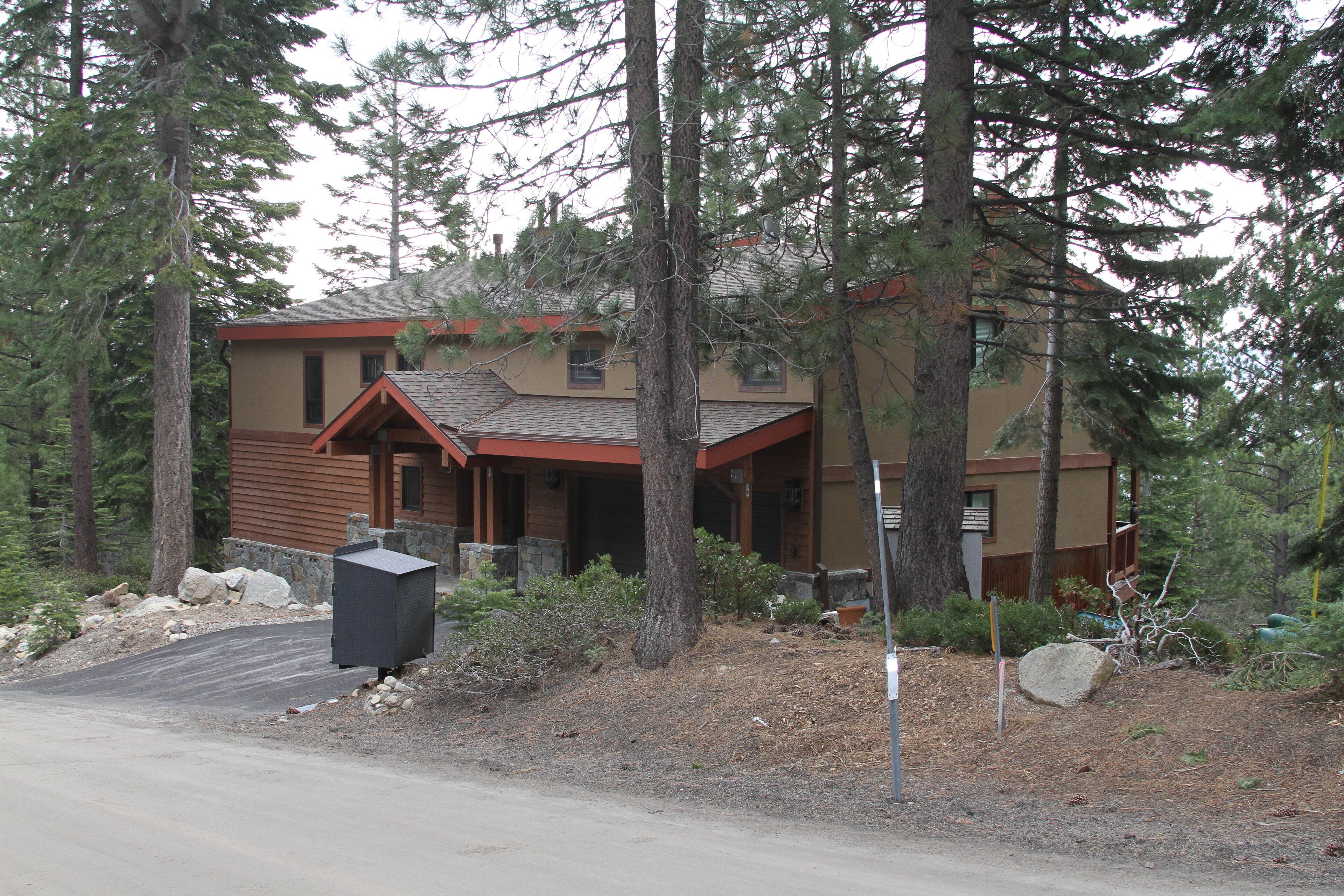 Private Lake-view Cabin with Space for Everyone, recently remodeled with 2 decks