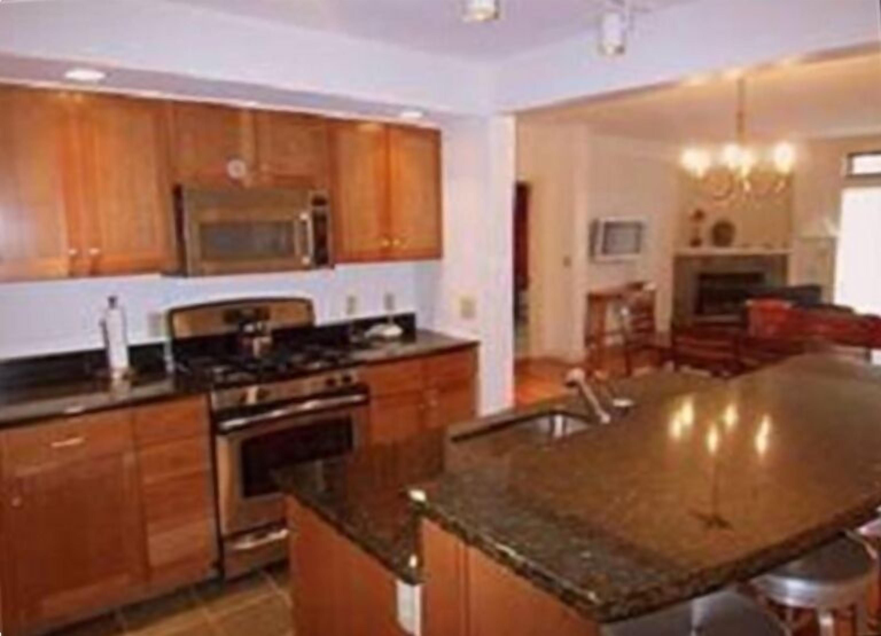 Elegant Killington Condo with True Ski-on/Ski-Off.... Lodges A-103
