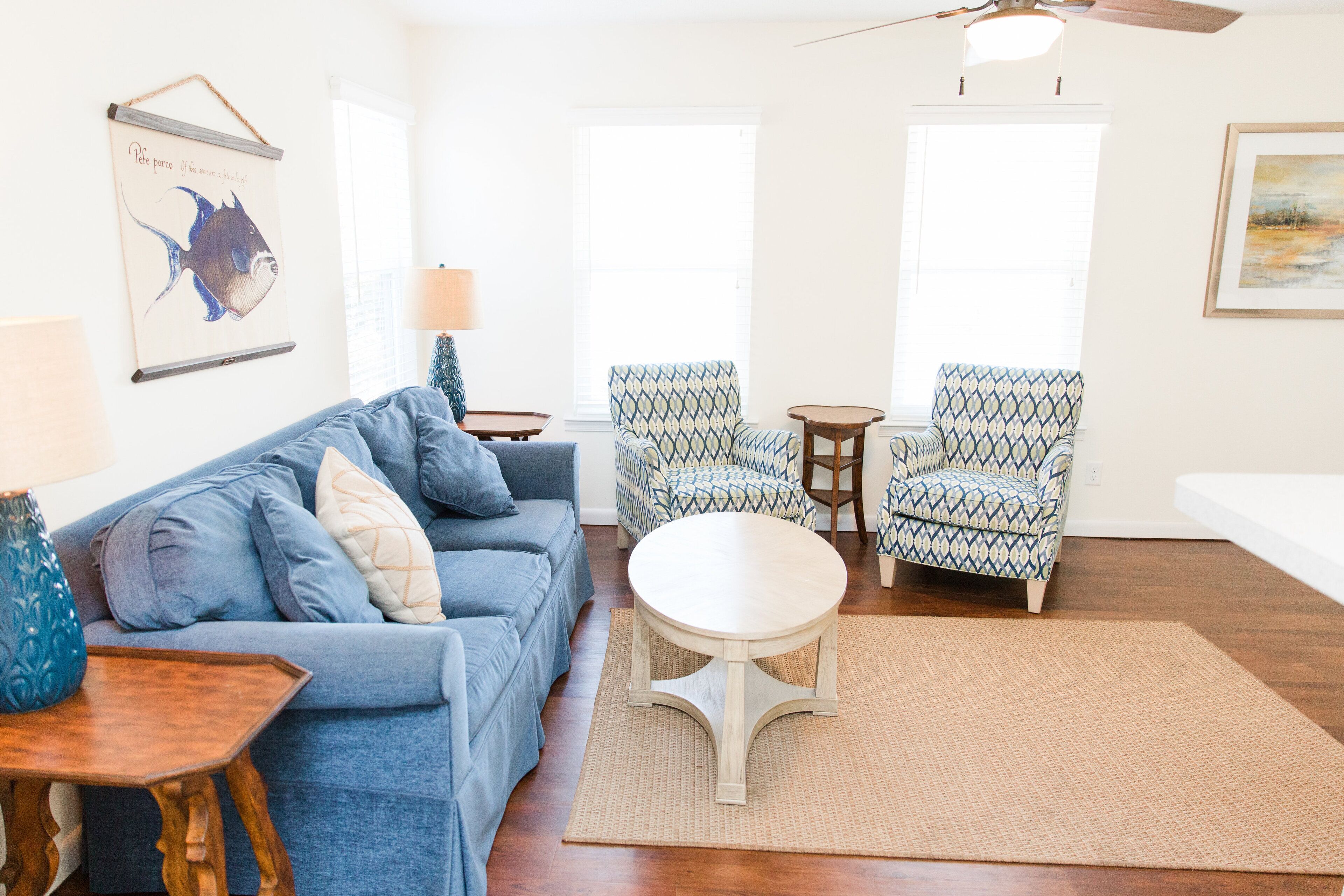 Fabulous North End Home - 1.5 blocks off the Beach, Private Deck, with parking