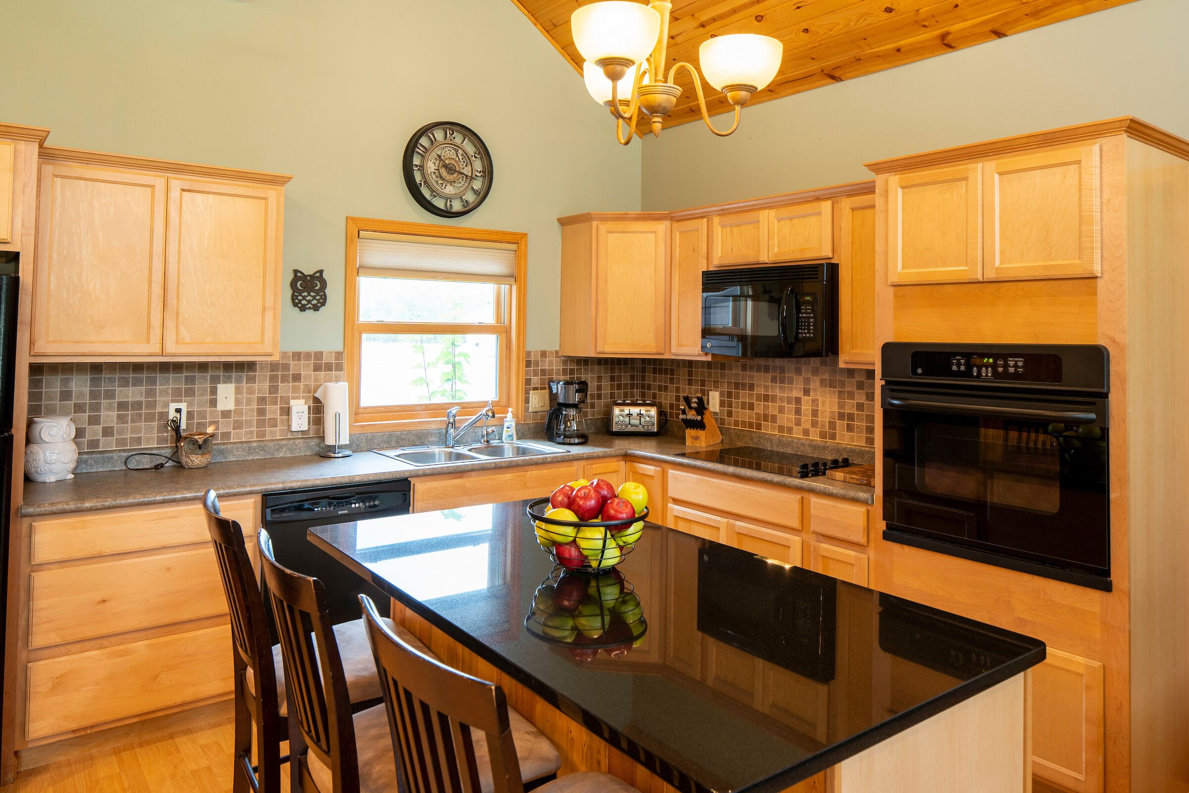 Beautiful Riverside Property!