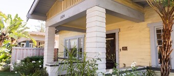 Historic craftsman, sleeps 9, 3br2.5ba, Disney 1mi