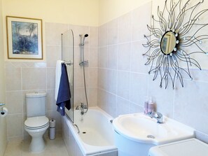 Bathroom - Charming 2 Bedroom Cottage  (Plumstead)