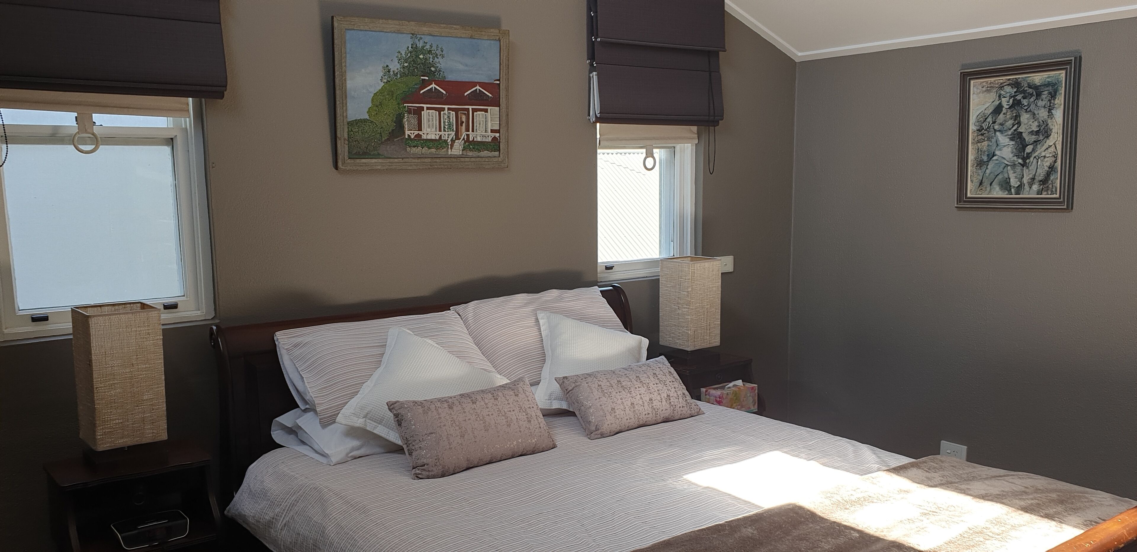 Self Contained Unit Within Elegant Randwick Home — image 13