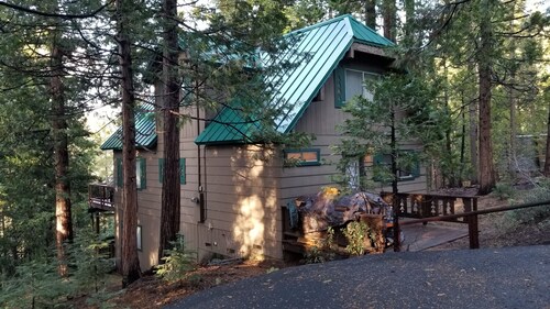 PinecrestAreaRentals #11 Big Beautiful Cabin! Air Conditioning