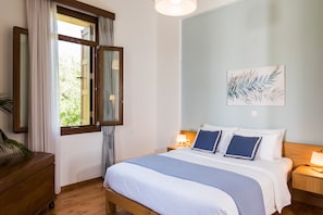 3 Schlafzimmer, Zimmersafe, Schreibtisch, schallisolierte Zimmer