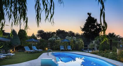 Villa avec une intimité totale, située dans la nature loin de tout!