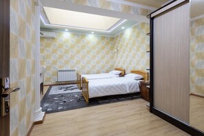 Soundproofing, free WiFi, bed sheets - The Rooms Inn Hotel (Tashkent)