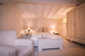 3 camere, Wi-Fi, lenzuola