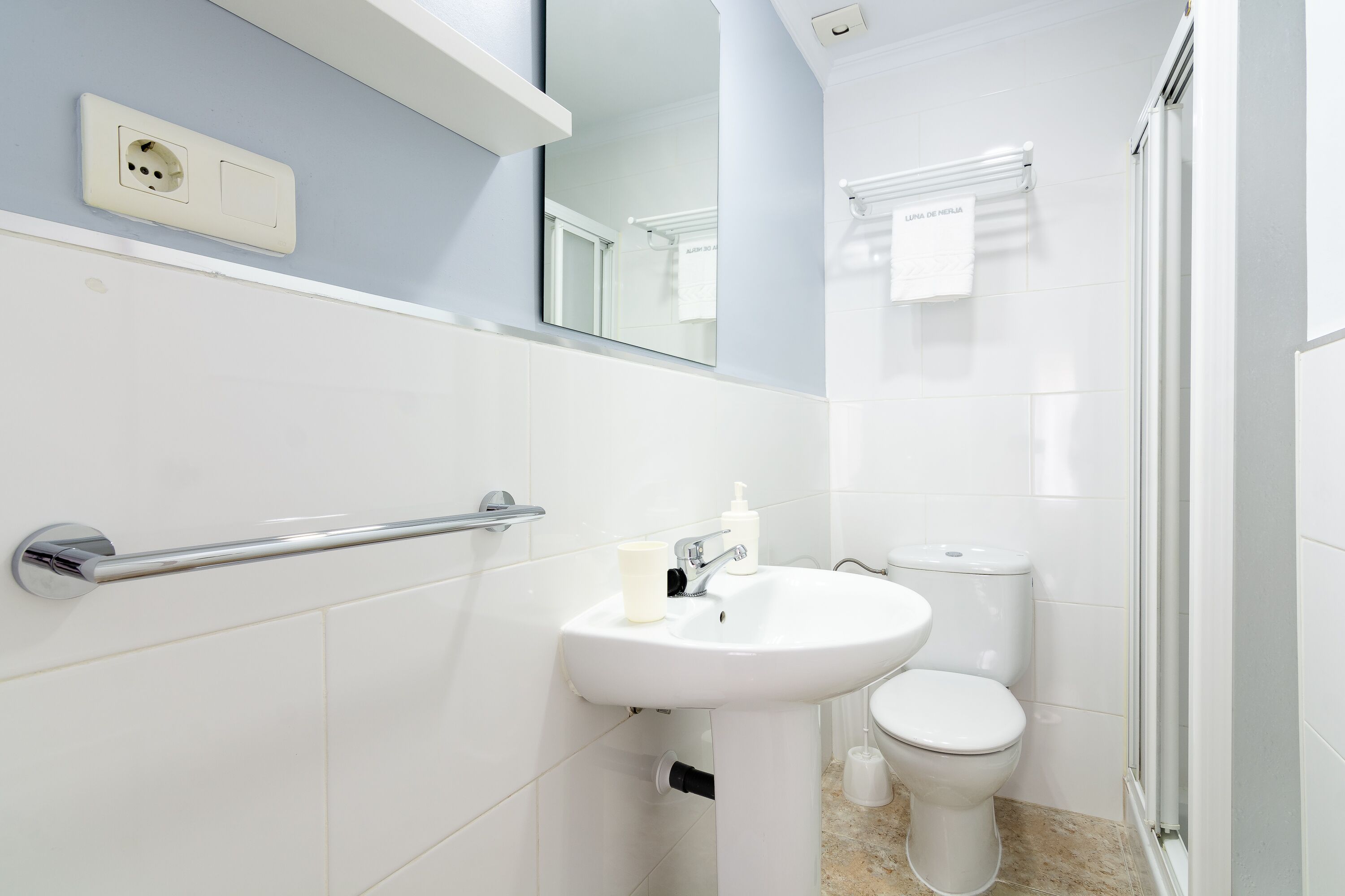 Foto - Hostal Luna de Nerja