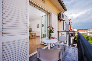 Apartment, 2 Bedrooms, Balcony (A5) | Balcony view