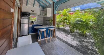 Bungalow for rent GP-Anse Bertrand 2/3 P "Surettes Flowers"