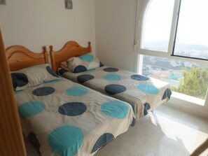 3 bedrooms, iron/ironing board, travel crib, WiFi - Luxurious apartment / duplex with pool, terrace and panoramic sea views (Benitachell)