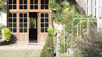 DĂ©tail de lâextĂ©rieur