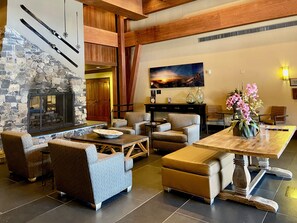 Dining - Larger 2 Bdrm/2Bath, Village At Palisades Tahoe Building #5, Ski In/Out, Mountain View!! (Olympic Valley)