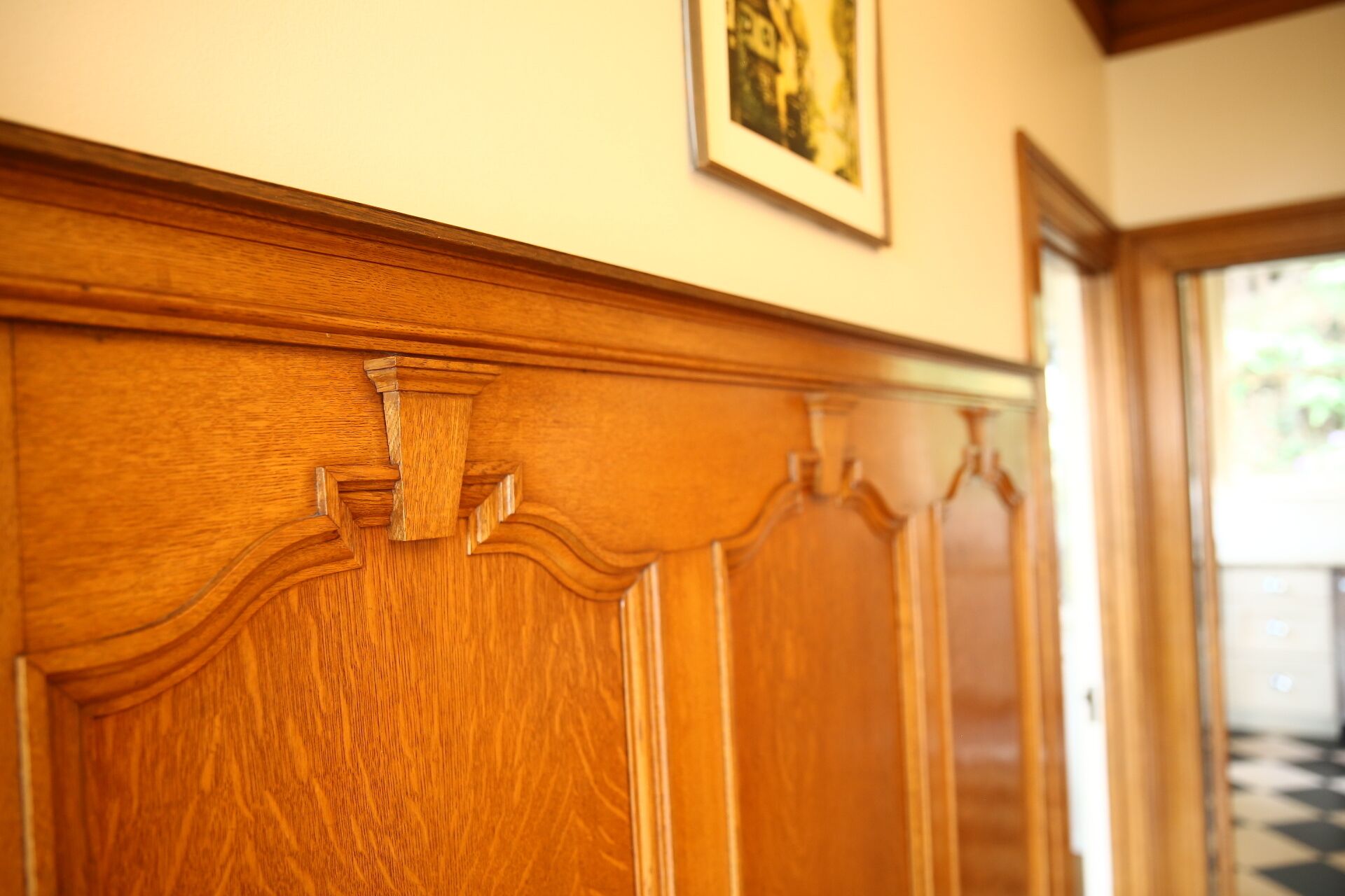 Historic Architectural Craftsman, exceptional views of city and Mtns.