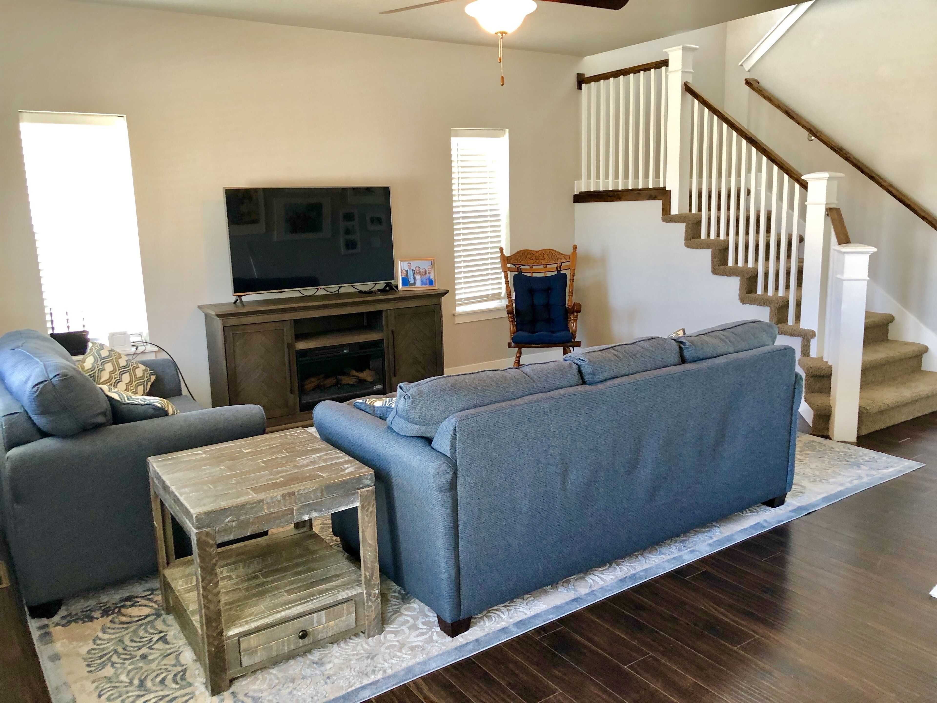 Book with Confidence! Fun Family home near BYU,  UVU & Mountains!