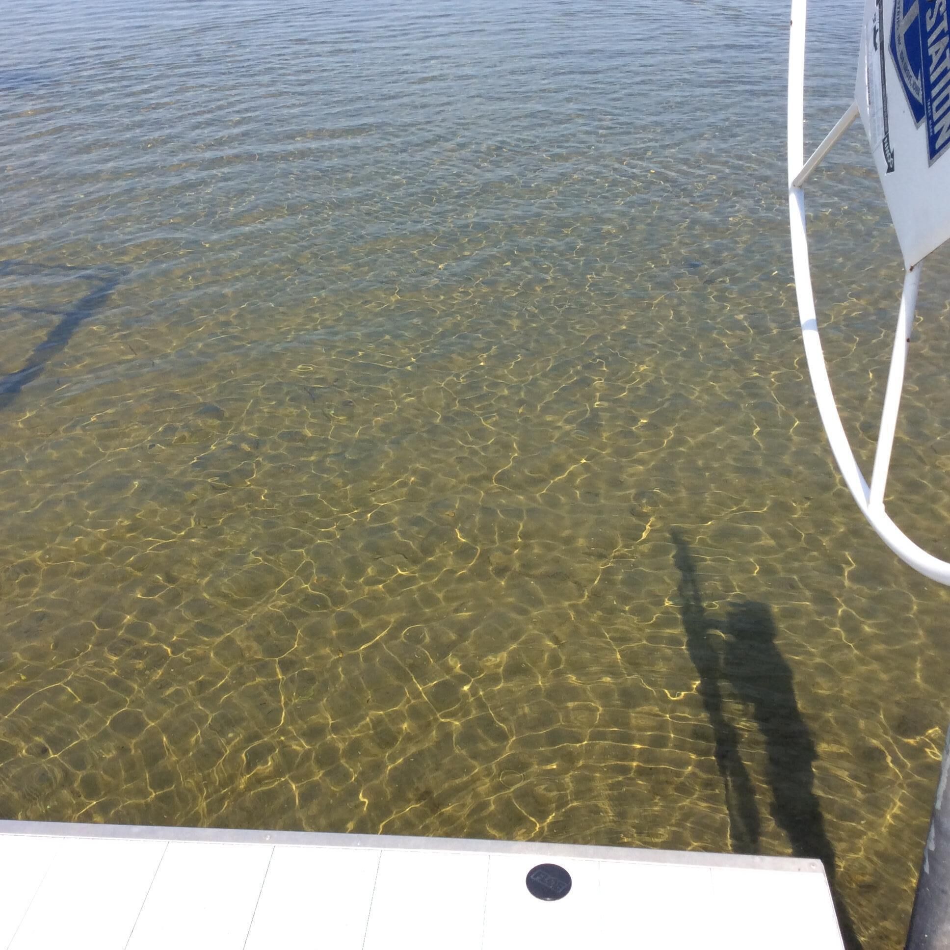 Water Front, 2624425713 SE WI...3600 sq. ft., 3 King Beds (Sleeps 18)...