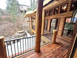 Terrace/patio - Classic mountain retreat • Right on the stream • Hot tub • Wood-burning stove • Set in Sundance Canyon (Provo)