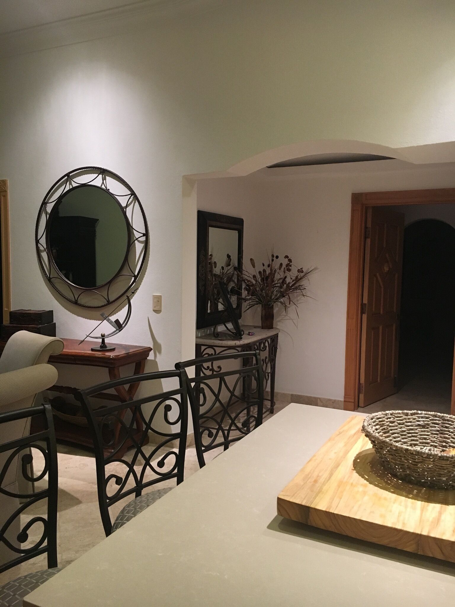 3 BEDROOM LUXURY  CONDO ON THE BEACH SLEEPS 10!!!!! (ask about 2 bedroom option)